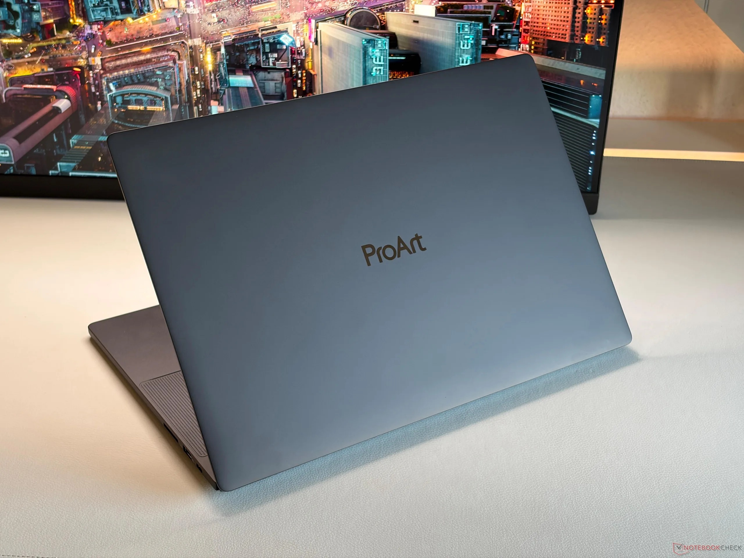 Asus ProArt P16 2025 vs. 2026 - RTX Spark or AMD with RTX 5090