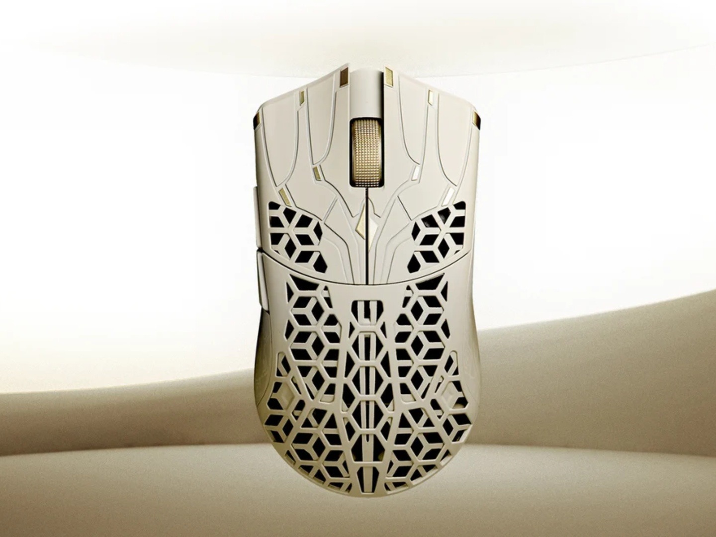 ATK Blazing Sky Phantom ultra-lightweight gaming mouse has a carbon fiber shell