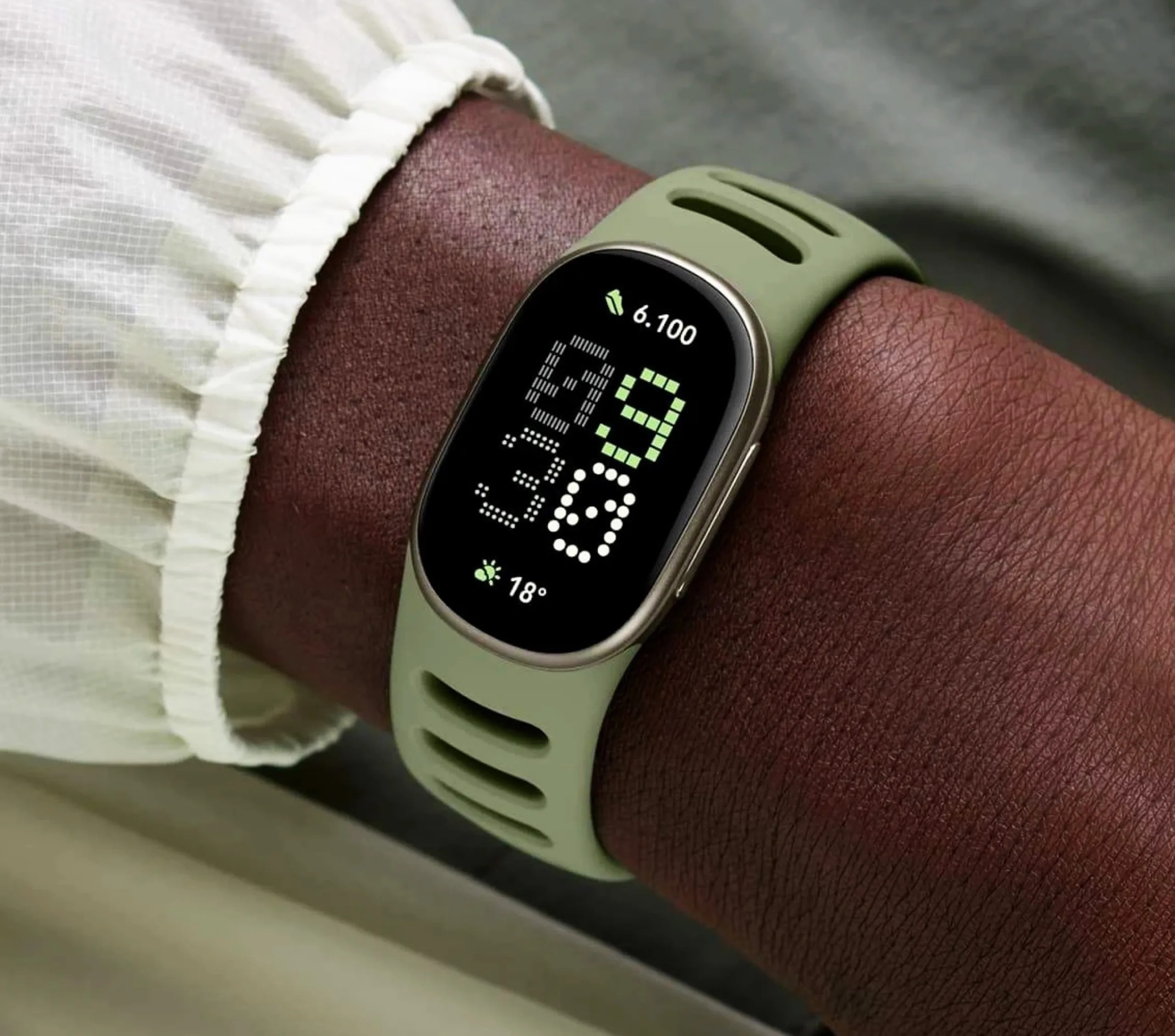 Google unveils Fitbit Edge with GPS, ECG and AMOLED display